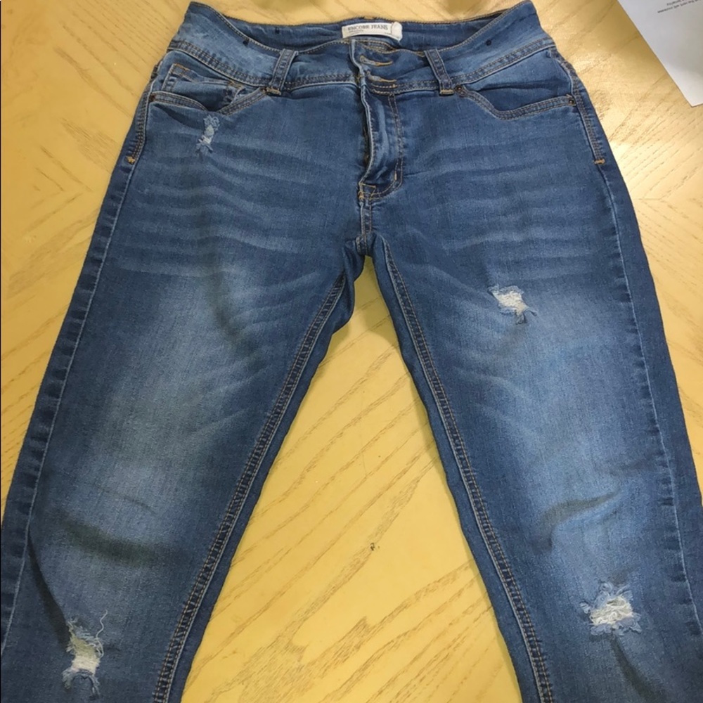 High waisted/cropped jean
